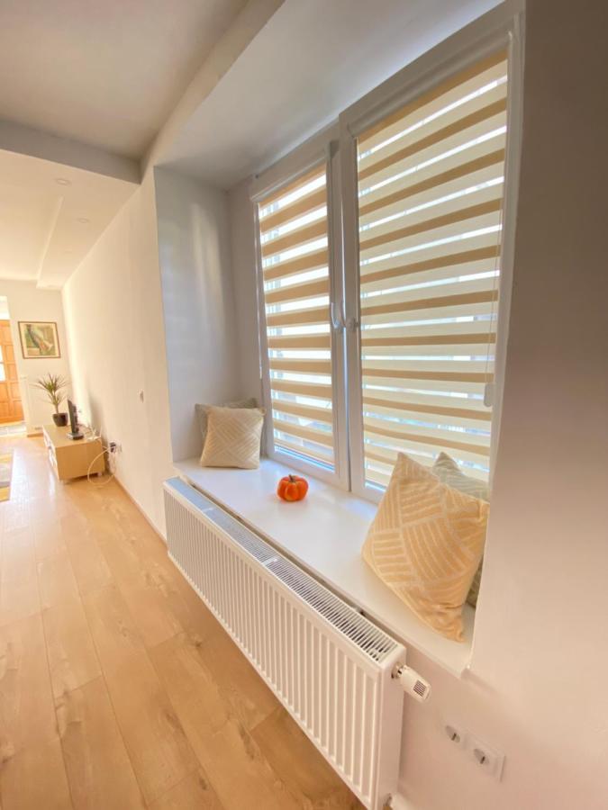 Modern Studio Apartment In The Old Town Sarajevo Ngoại thất bức ảnh