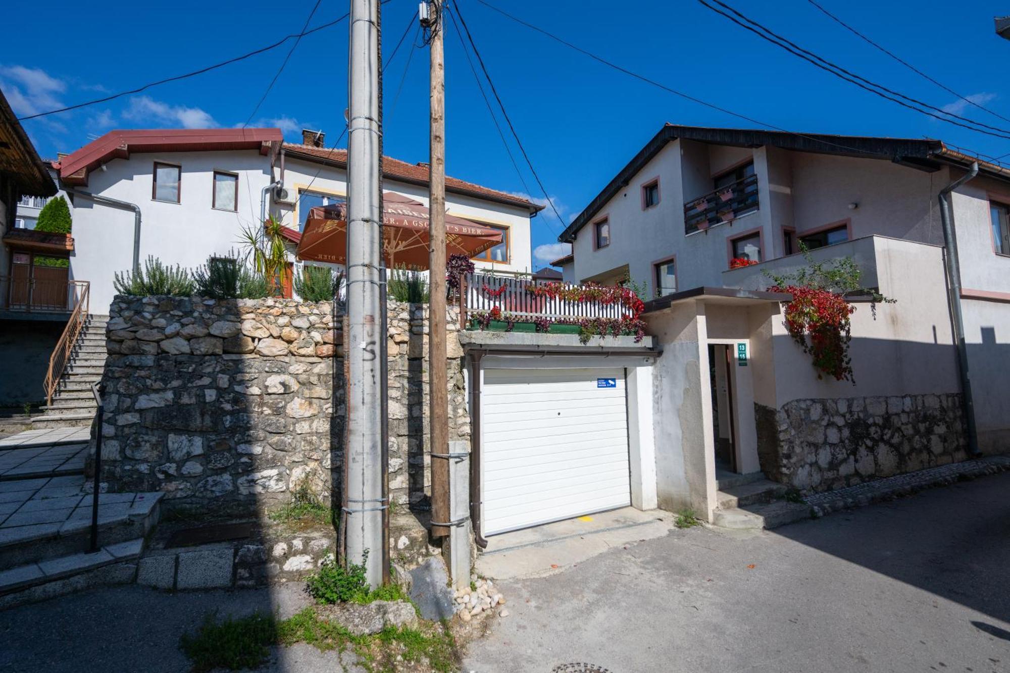 Modern Studio Apartment In The Old Town Sarajevo Ngoại thất bức ảnh
